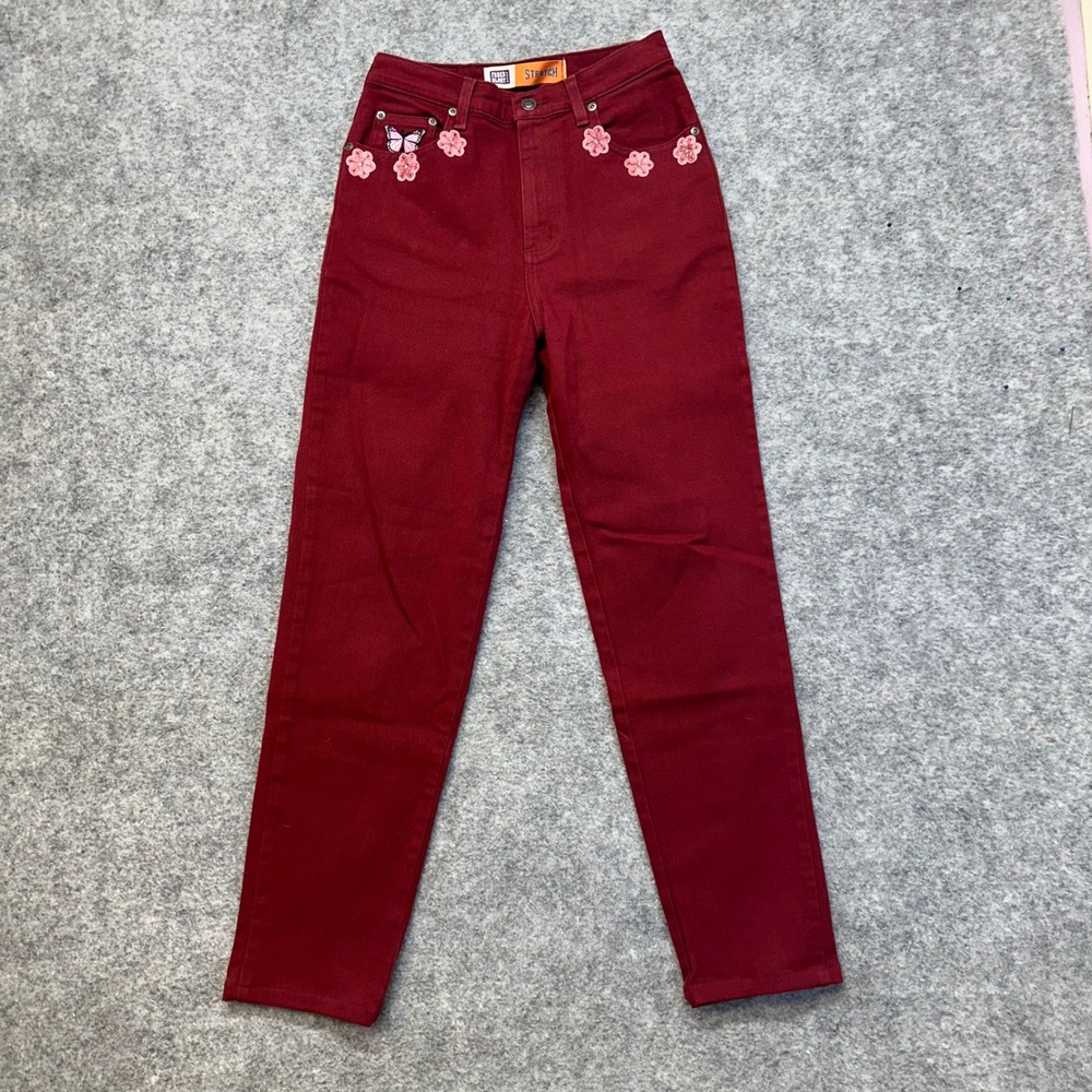 Faded Glory Straight Leg Jeans Womens 4 Spanish RedEmbroidered Floral